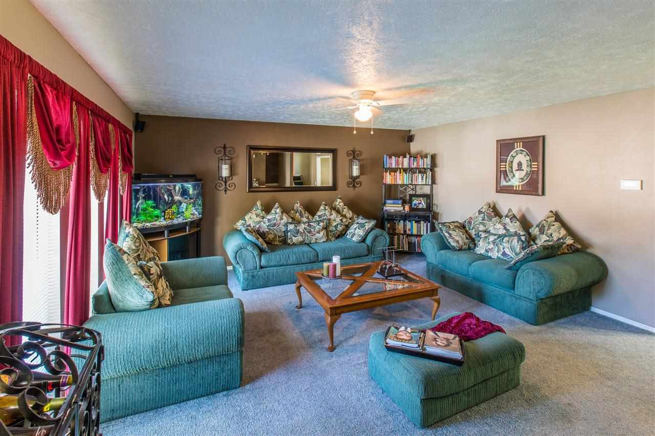 13308 E 12th Ave - Photo 5