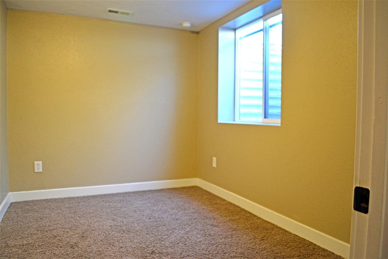 3407 W Queen Pl - Photo 15