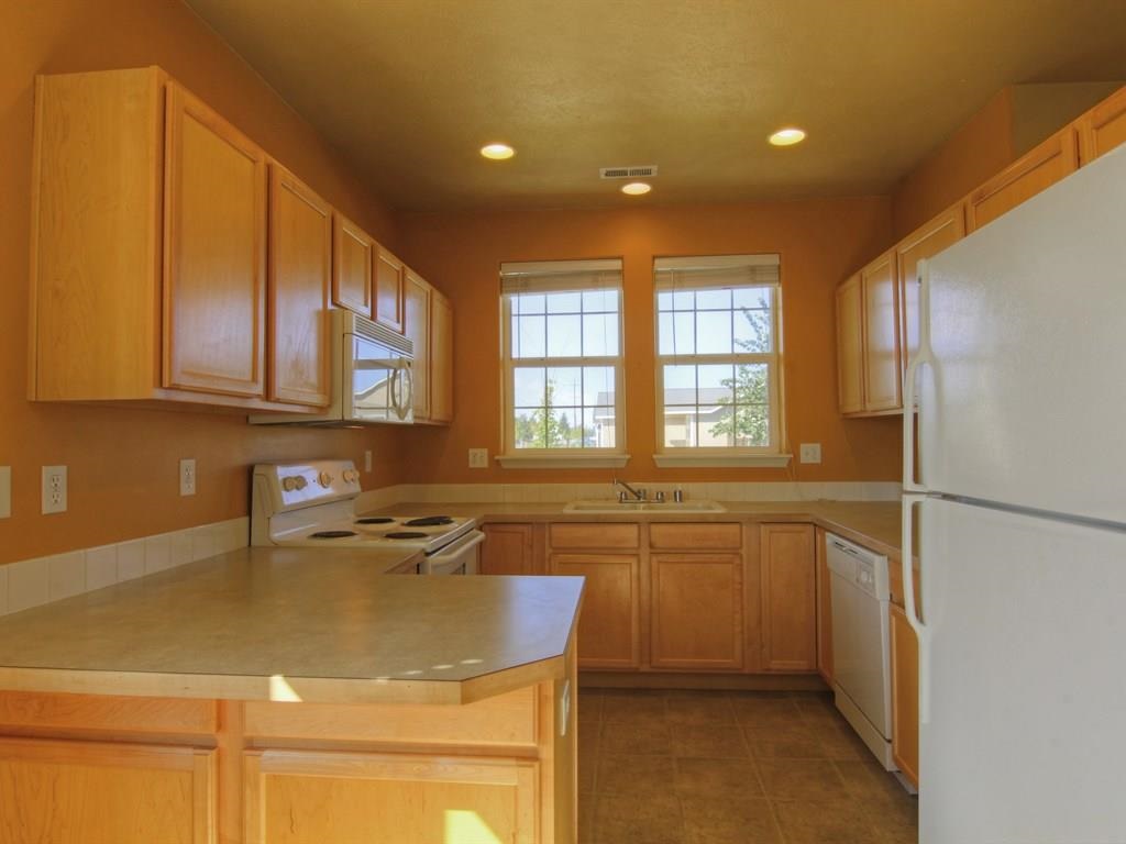533 S Campbell - Photo 4