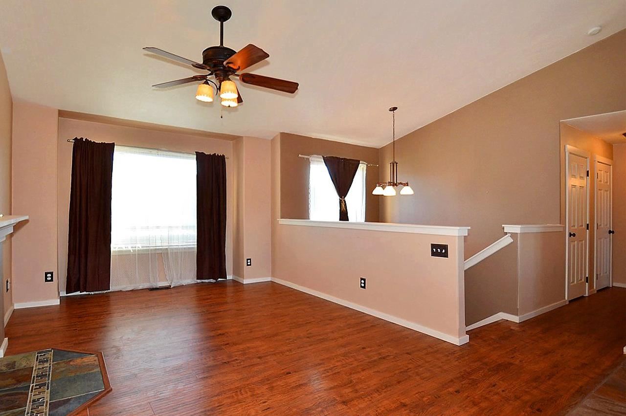 17619 E 3rd Ln - Photo 3