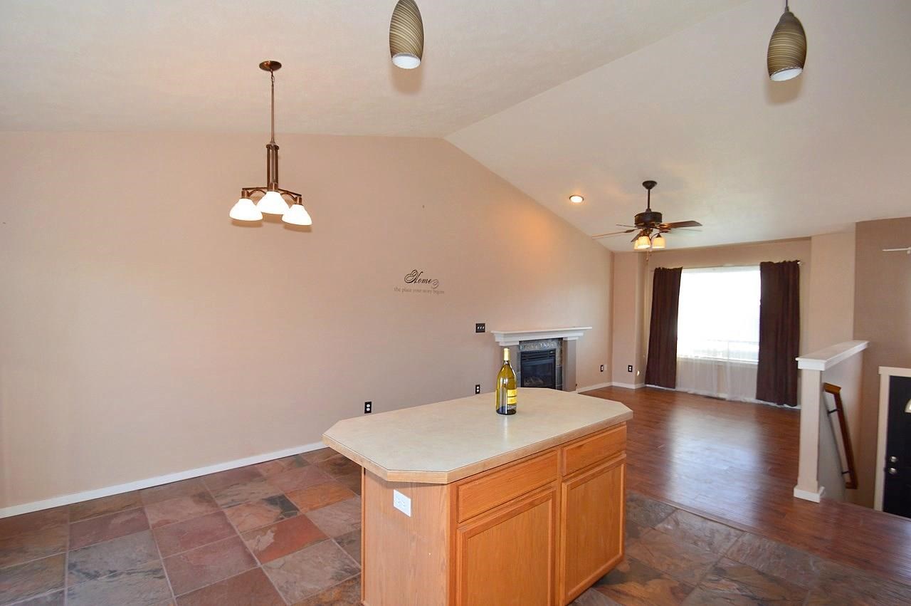 17619 E 3rd Ln - Photo 5