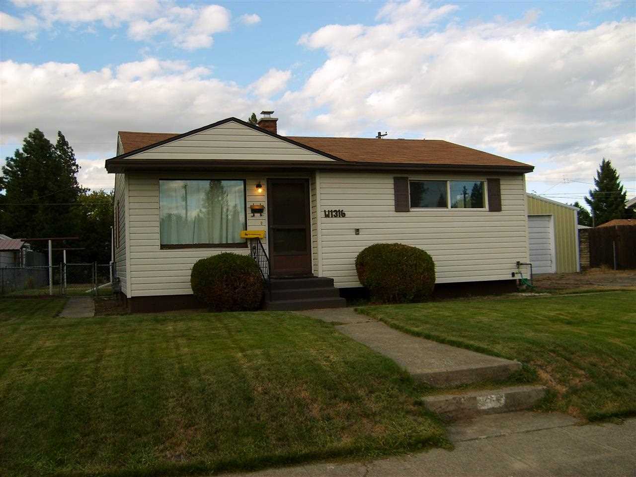 1316 W Bismark Ave - Photo 2