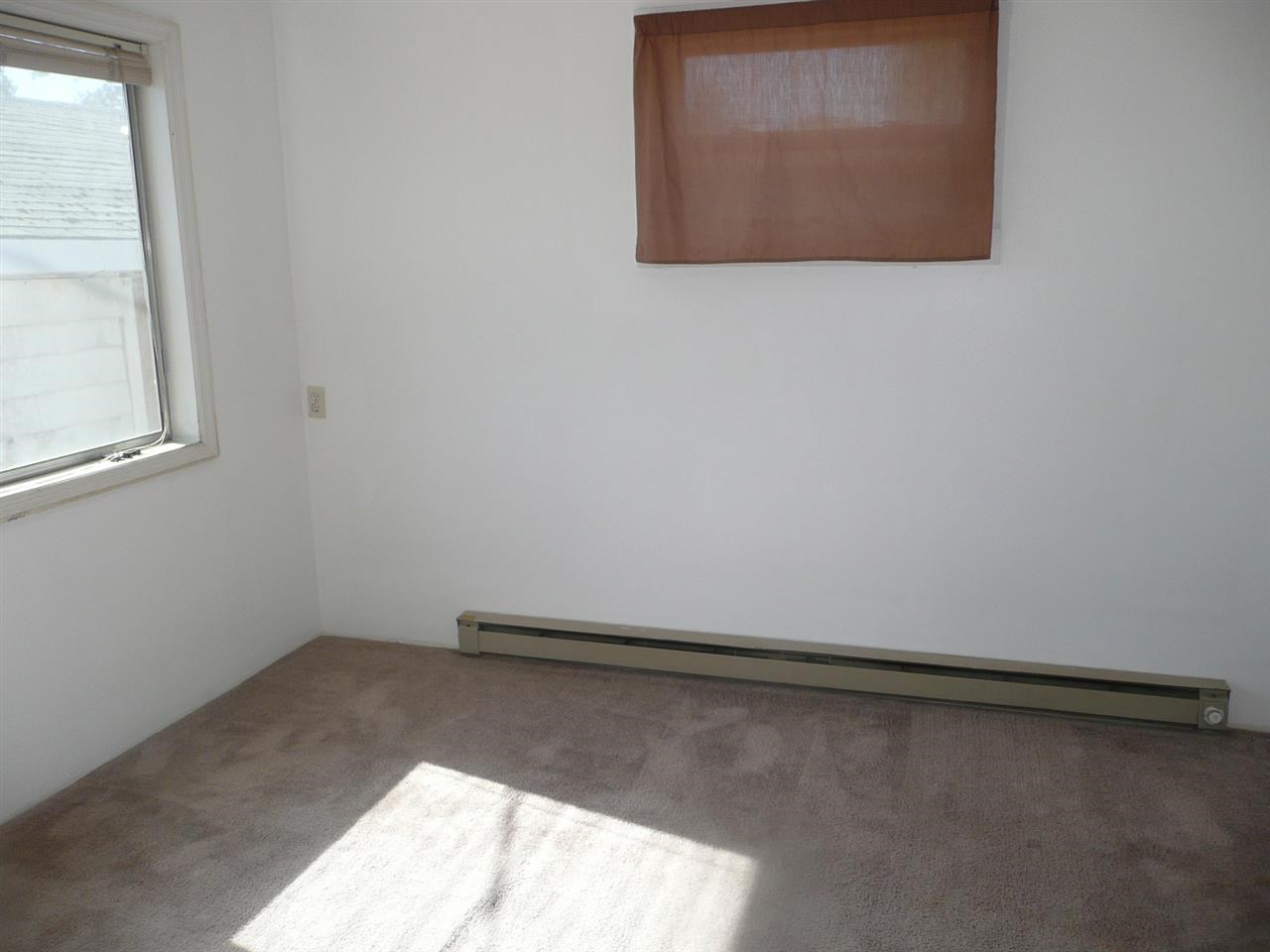 320 L St - Photo 8