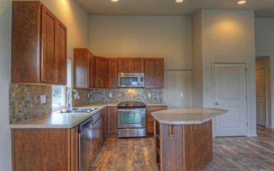 1666 N Caufield Ct - Photo 4