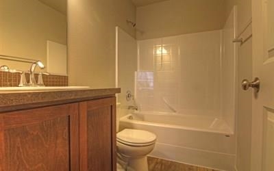 1666 N Caufield Ct - Photo 9