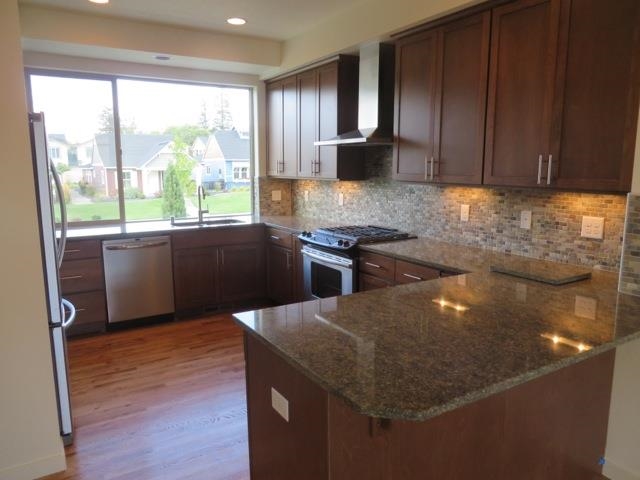 2015 W Summit Parkway - Photo 3
