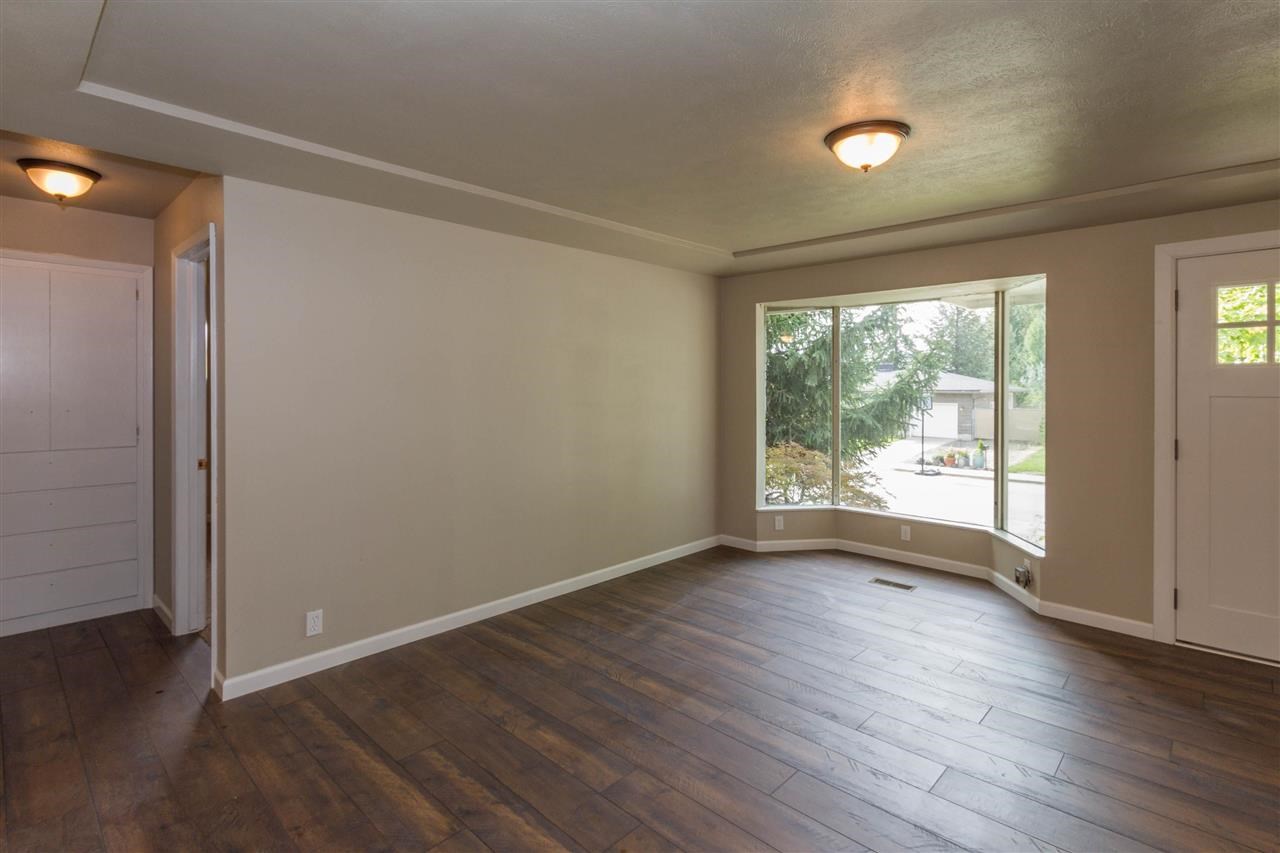 6318 N WINSTON Dr - Photo 4