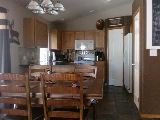 3102 E Pineglen - Photo 4