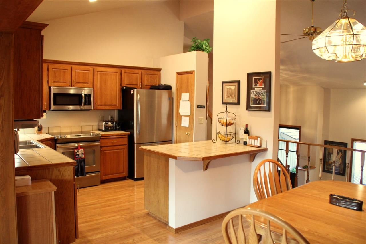 3806 S Morrill St - Photo 3