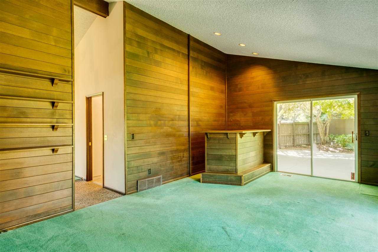 1927 E 25th Ave - Photo 7