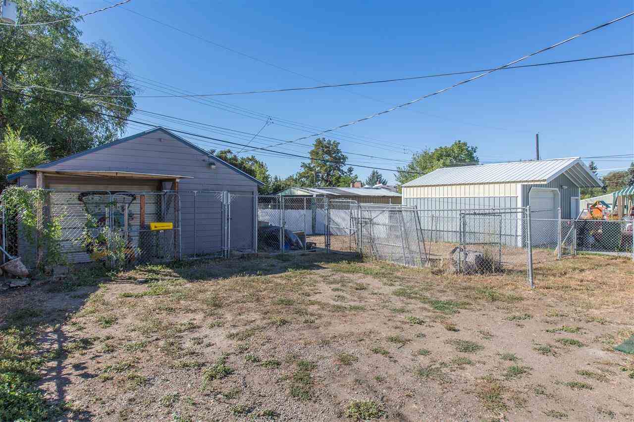 2214 E Rowan Ave - Photo 15