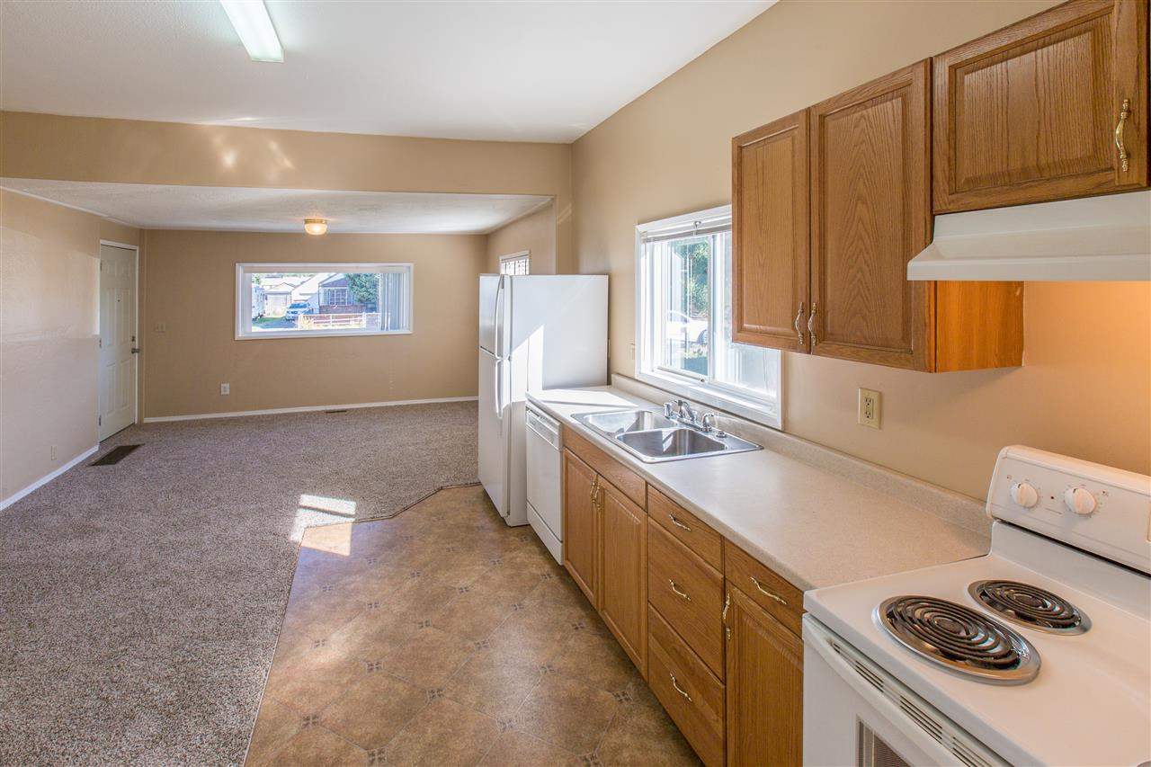 2214 E Rowan Ave - Photo 8