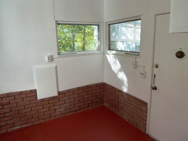 7319 E Euclid Ave - Photo 10