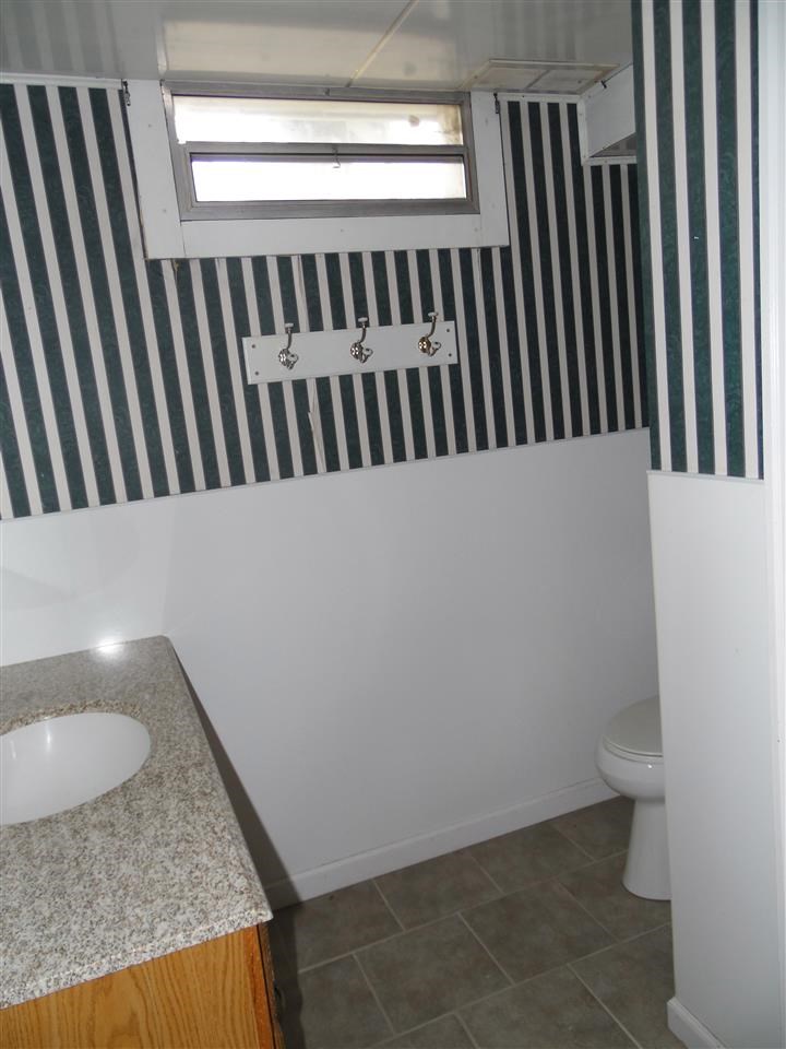 206 E 7th Ave - Photo 16