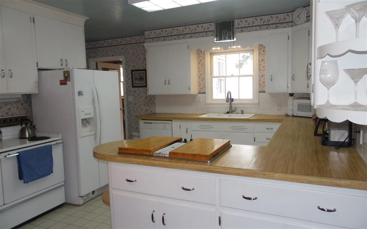 206 E 7th Ave - Photo 10