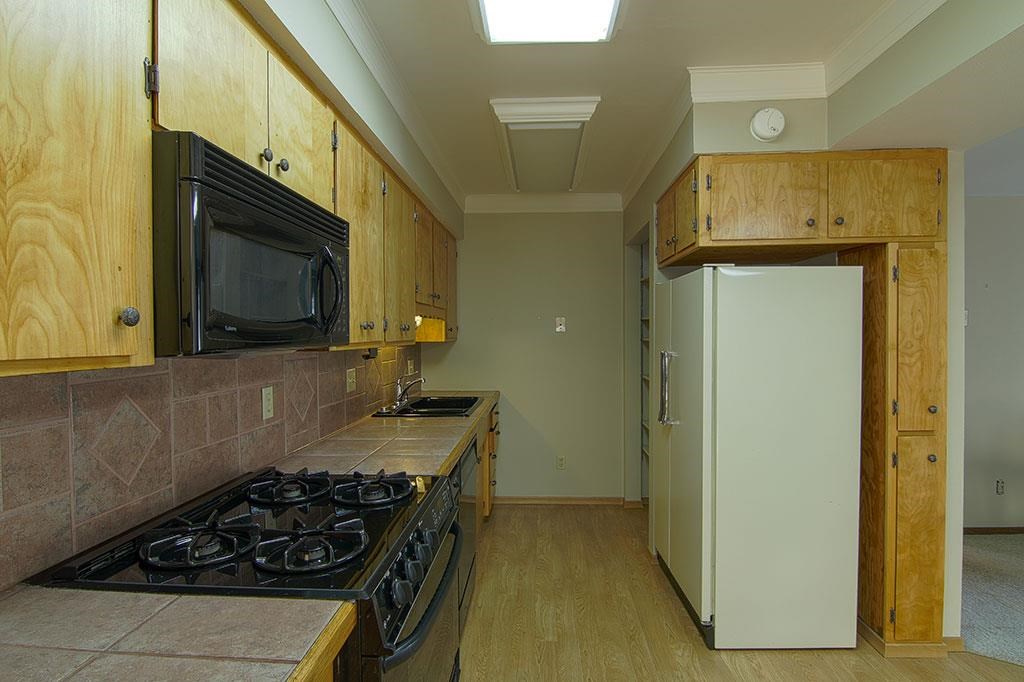 4909 N Adams Street - Photo 5