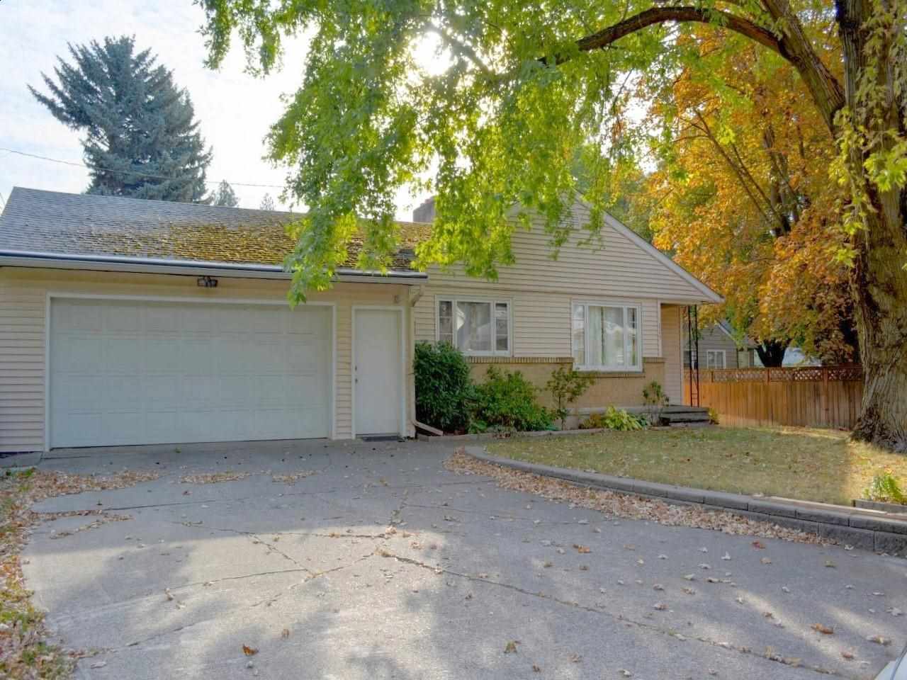 1625 S Southeast Blvd - Photo 1