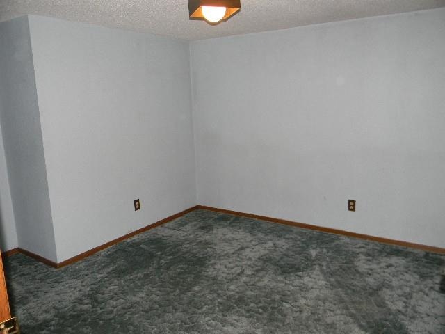 6820 N G St - Photo 15