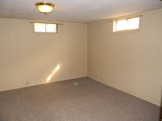 6820 N G St - Photo 16