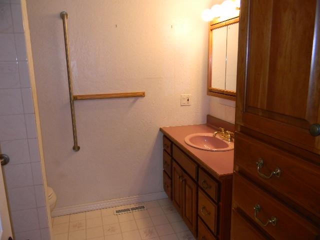 6820 N G St - Photo 8