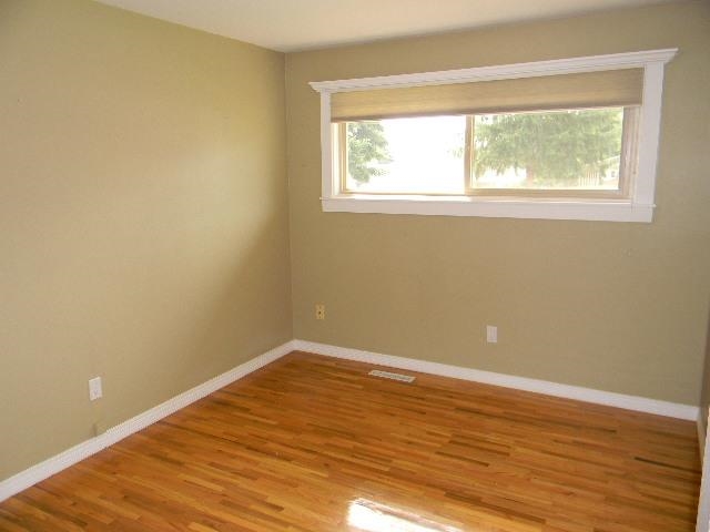 6820 N G St - Photo 10