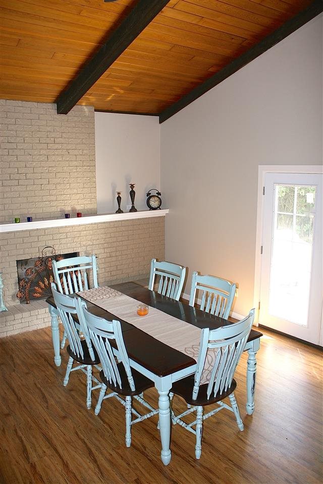 112 N Wright Blvd - Photo 10