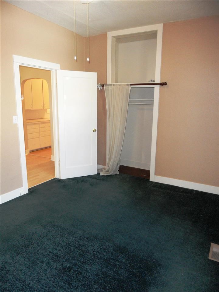 514 E Everett Ave - Photo 13