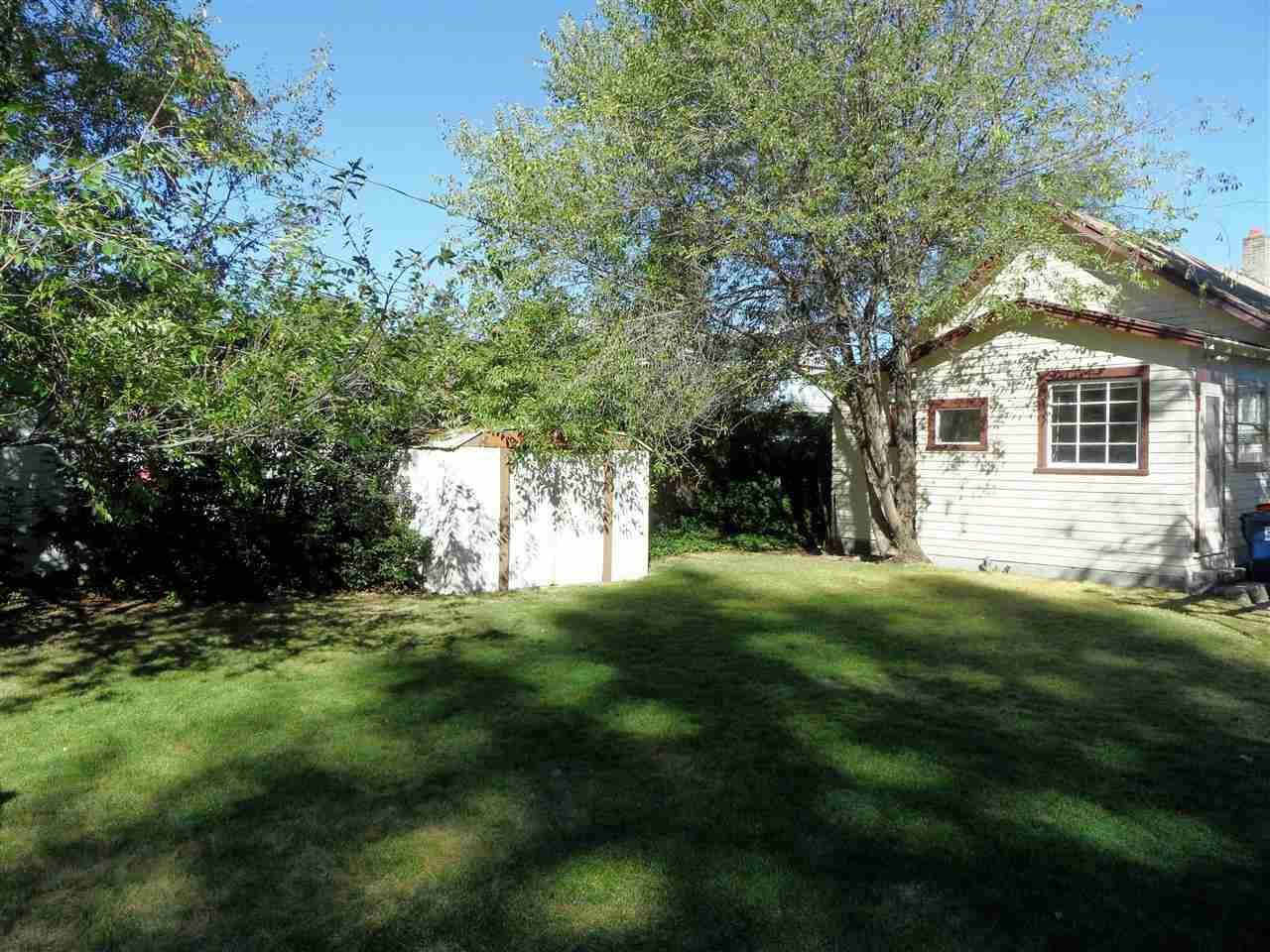 514 E Everett Ave - Photo 16