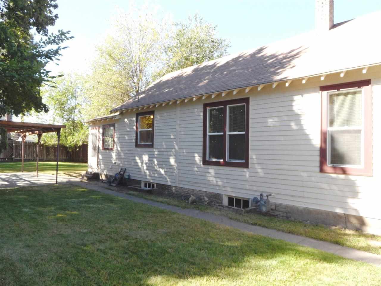 514 E Everett Ave - Photo 20
