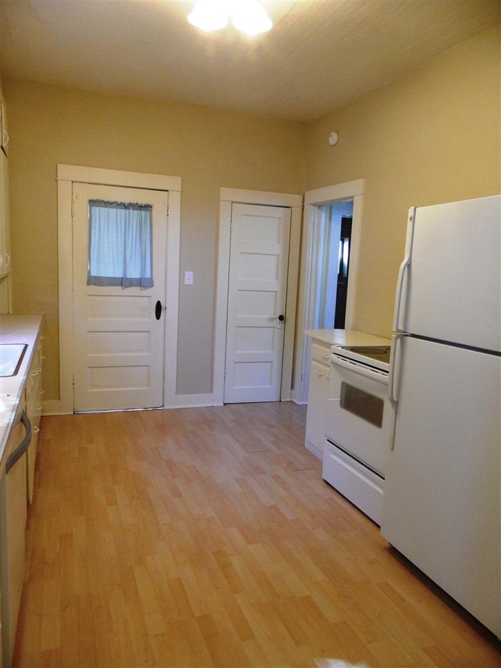 514 E Everett Ave - Photo 8