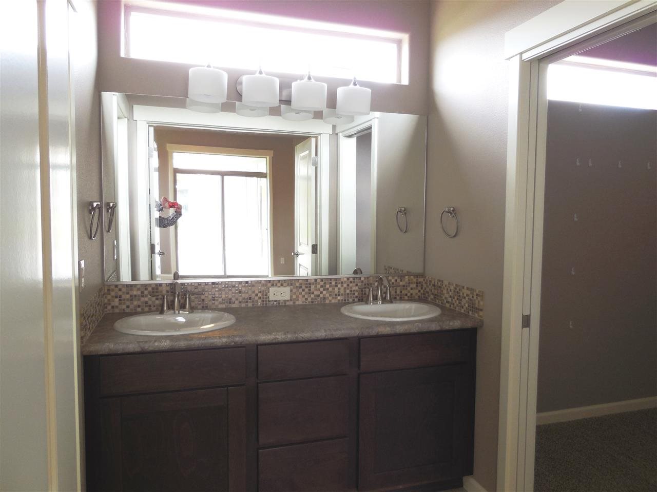 2225 E 52nd - Photo 11