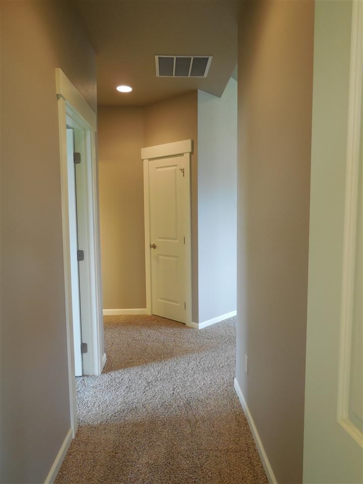 2225 E 52nd - Photo 12