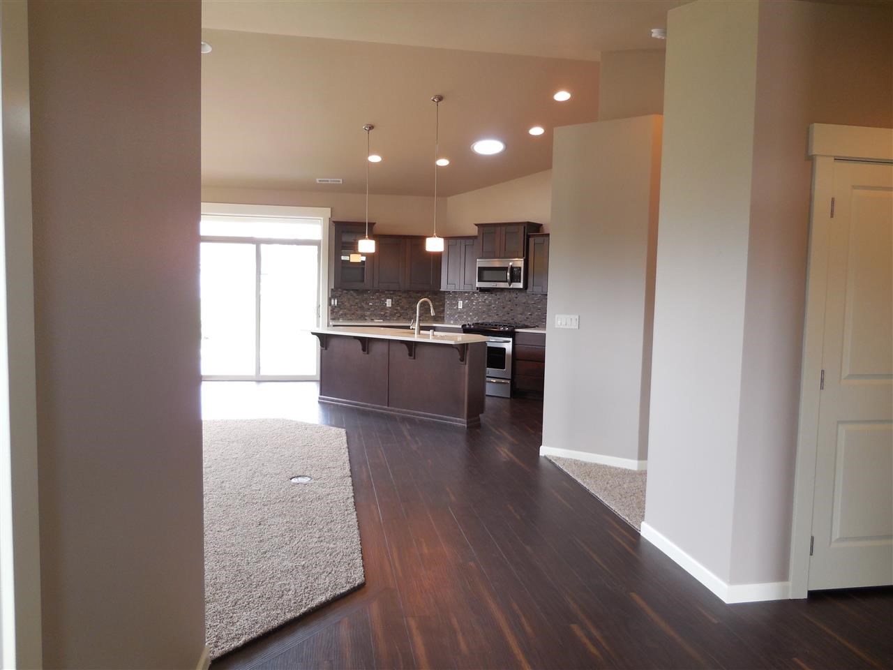 2225 E 52nd - Photo 3