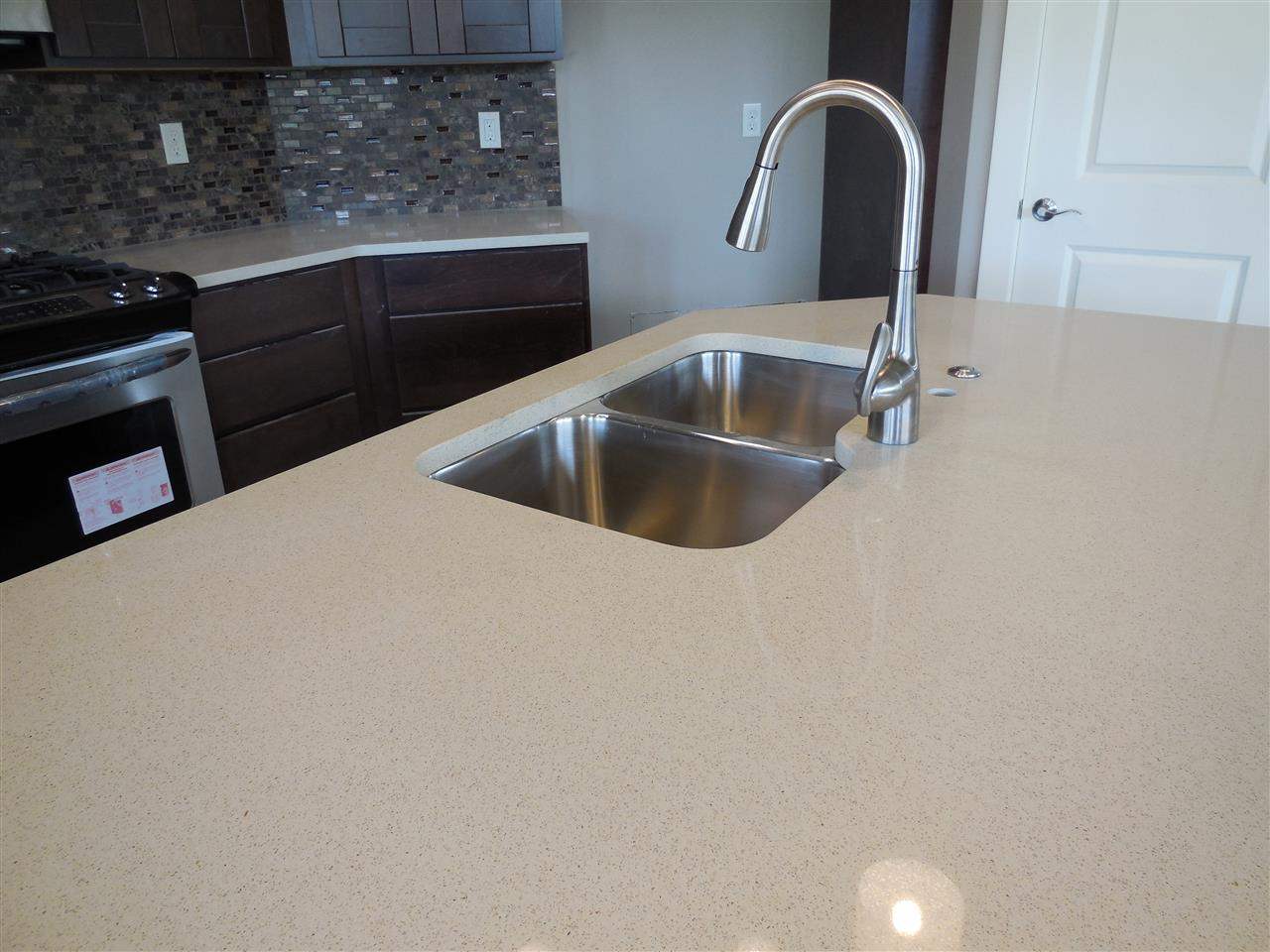 2225 E 52nd - Photo 5