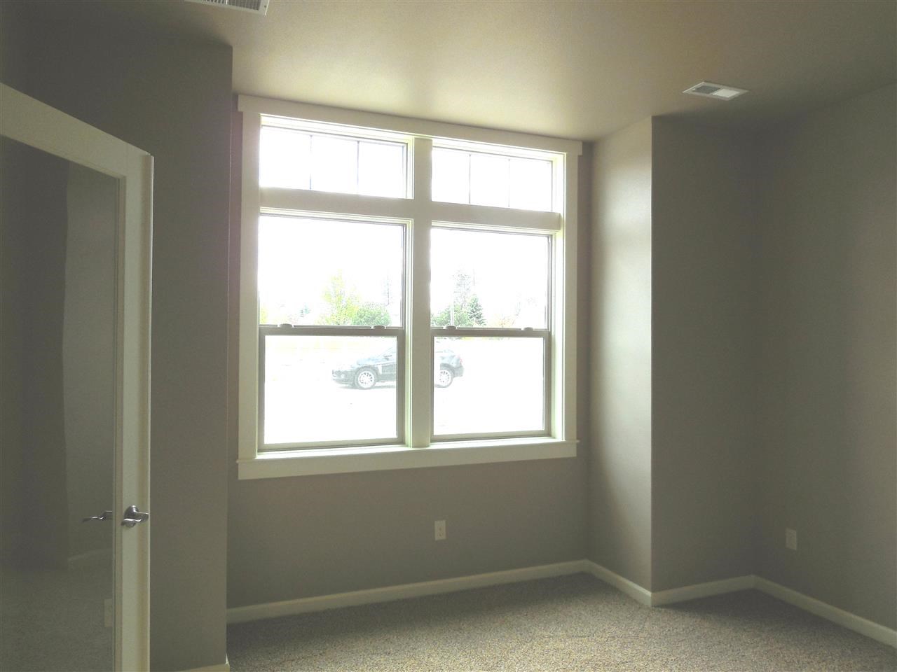 2225 E 52nd - Photo 7