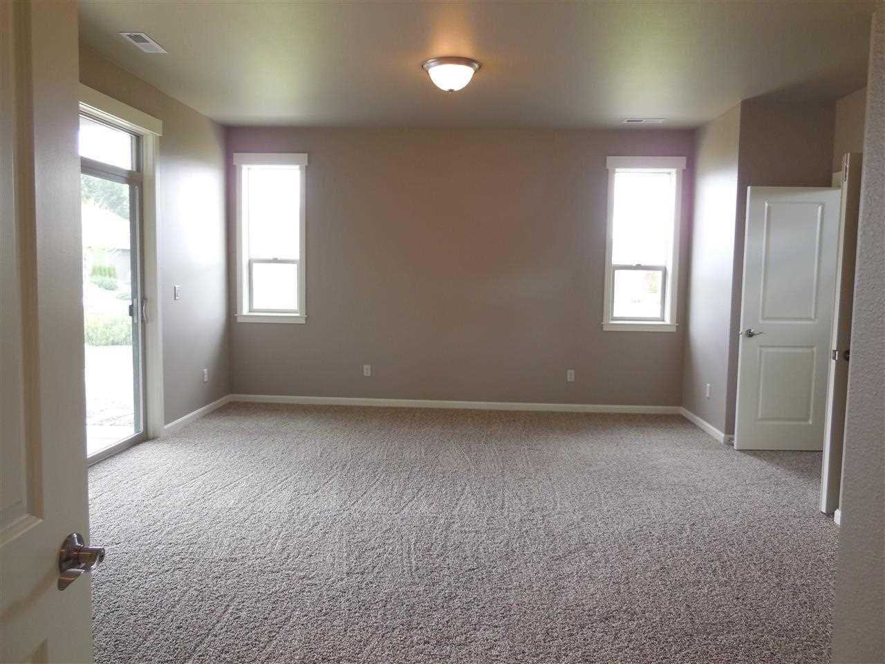 2225 E 52nd - Photo 9