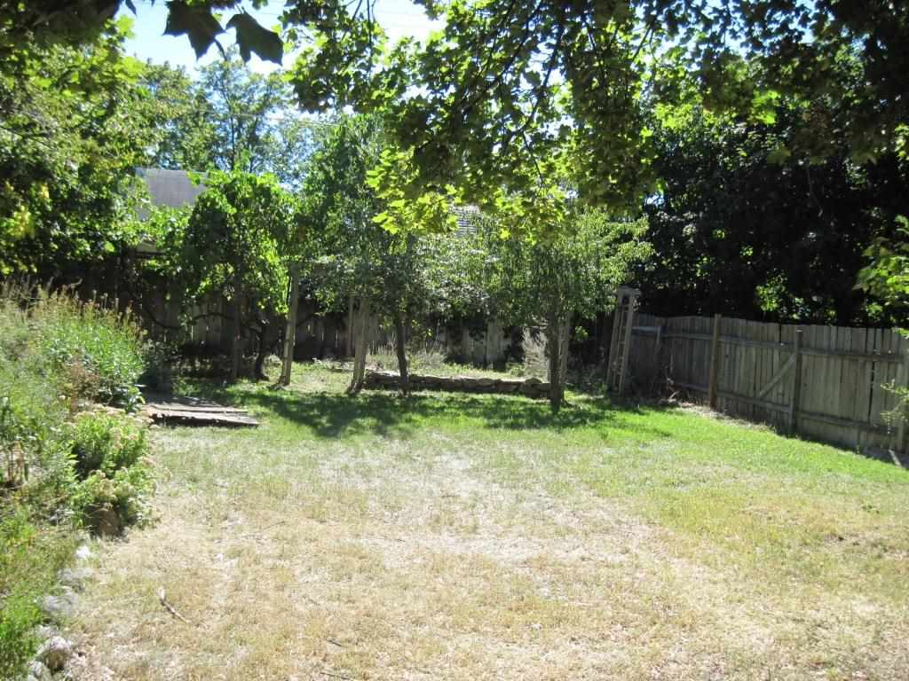 8010 E Grace Ave - Photo 18