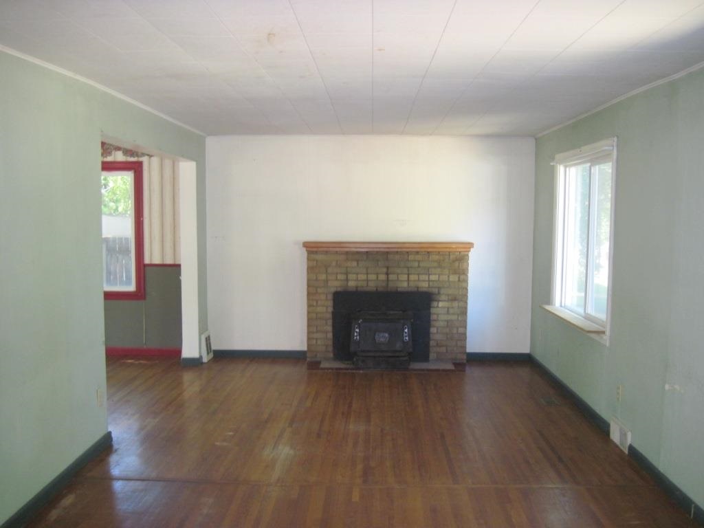8010 E Grace Ave - Photo 3