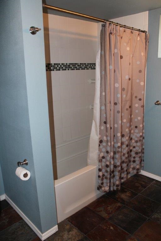 3425 N Park Blvd - Photo 16