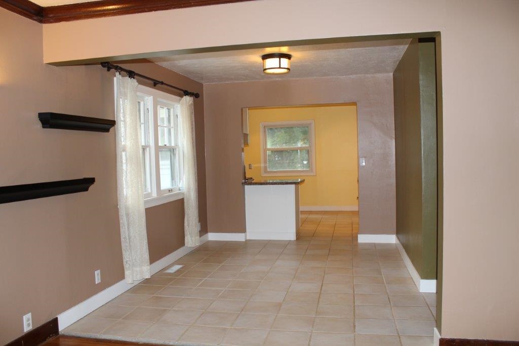 3425 N Park Blvd - Photo 5
