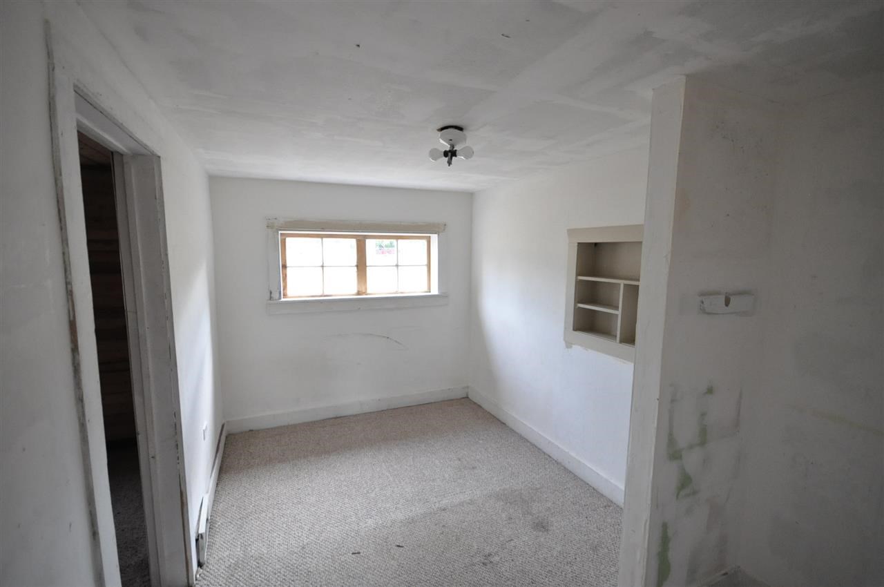 7224 N JULIA St - Photo 9