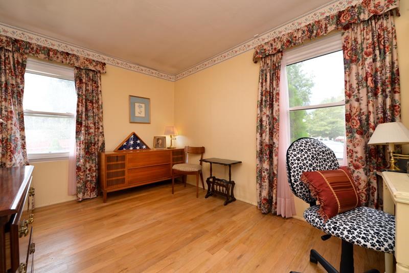 424 E Elm Rd - Photo 11