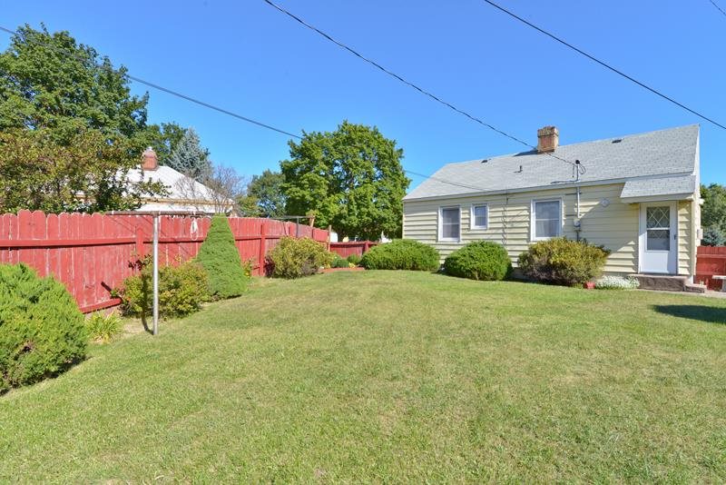 424 E Elm Rd - Photo 18