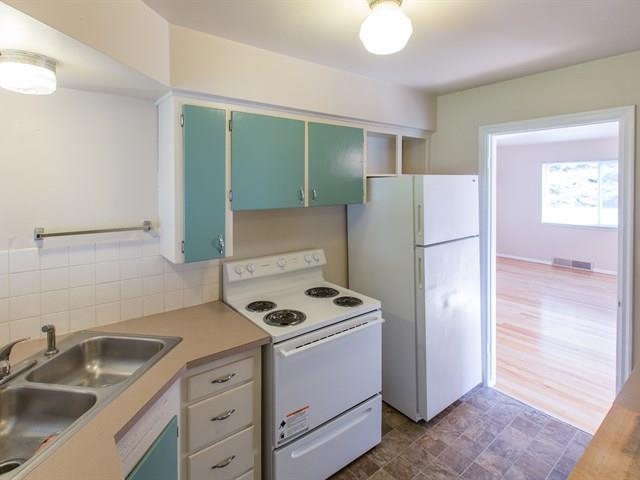 1743 N Smith St - Photo 6
