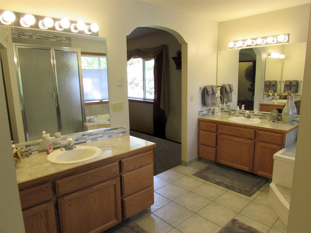 15922 E 23rd Ct - Photo 9