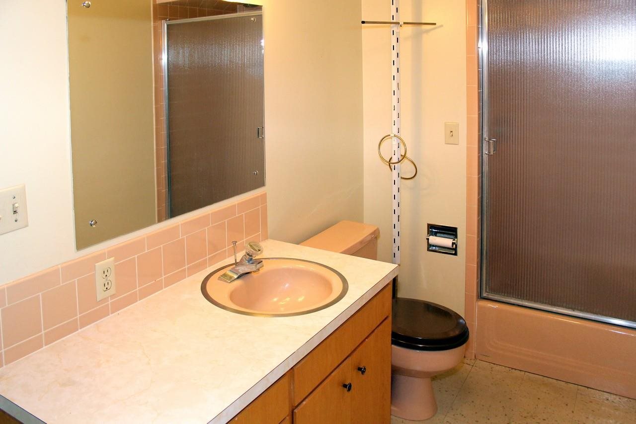 2732 W Weile Ave - Photo 12