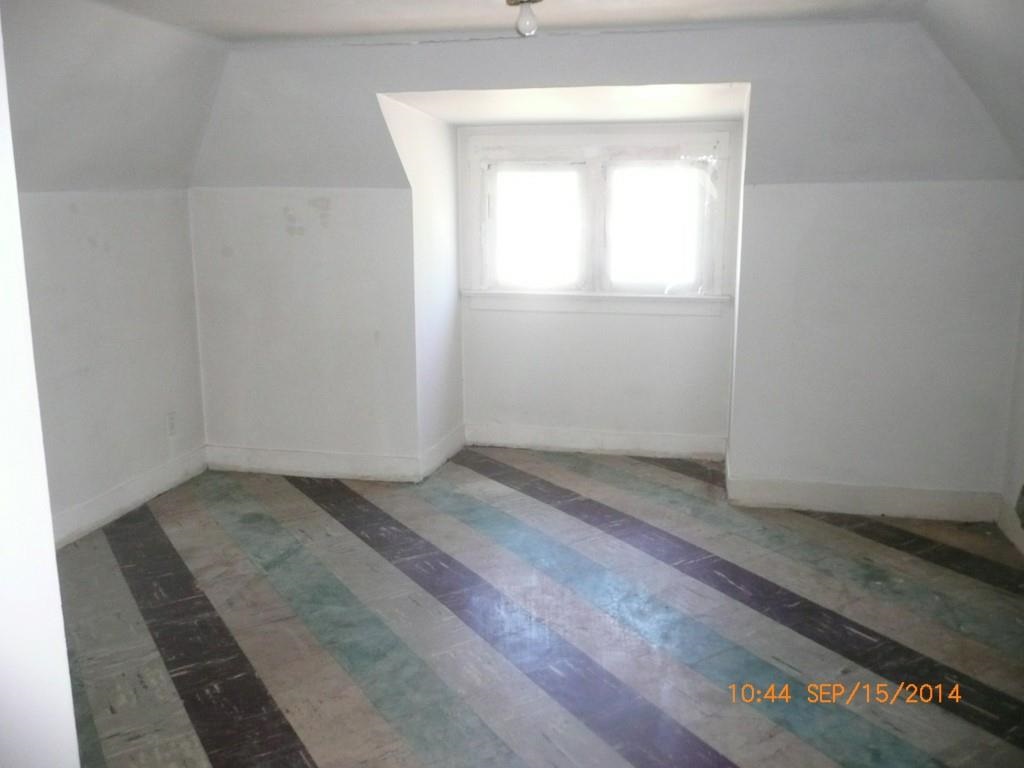 1303 W Grace Ave - Photo 13