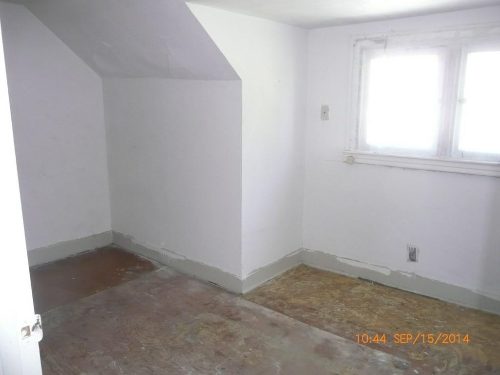 1303 W Grace Ave - Photo 14