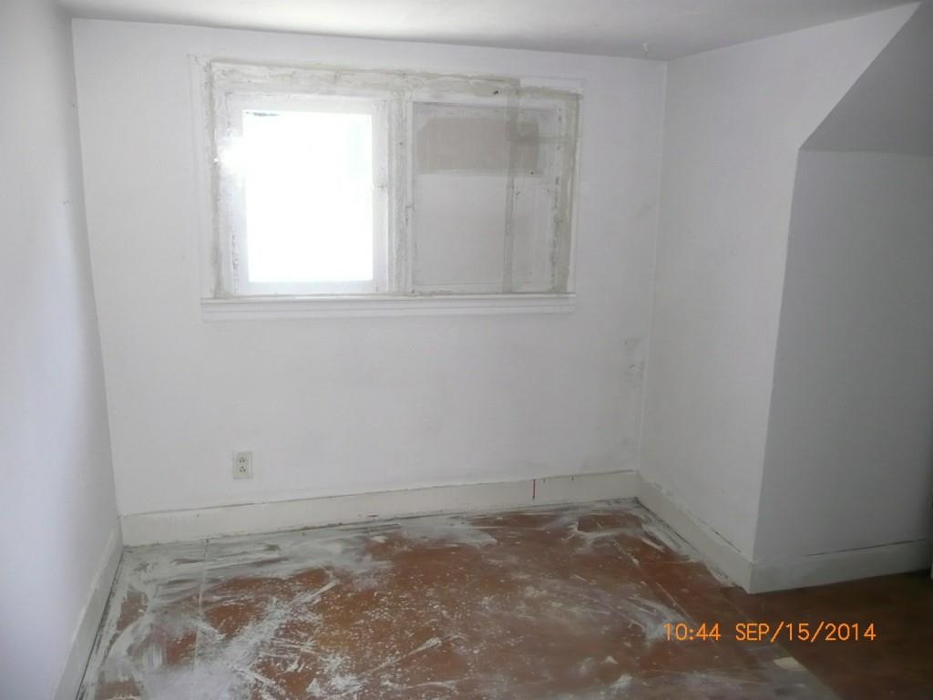 1303 W Grace Ave - Photo 15