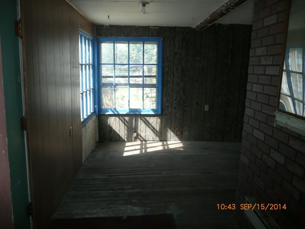 1303 W Grace Ave - Photo 8